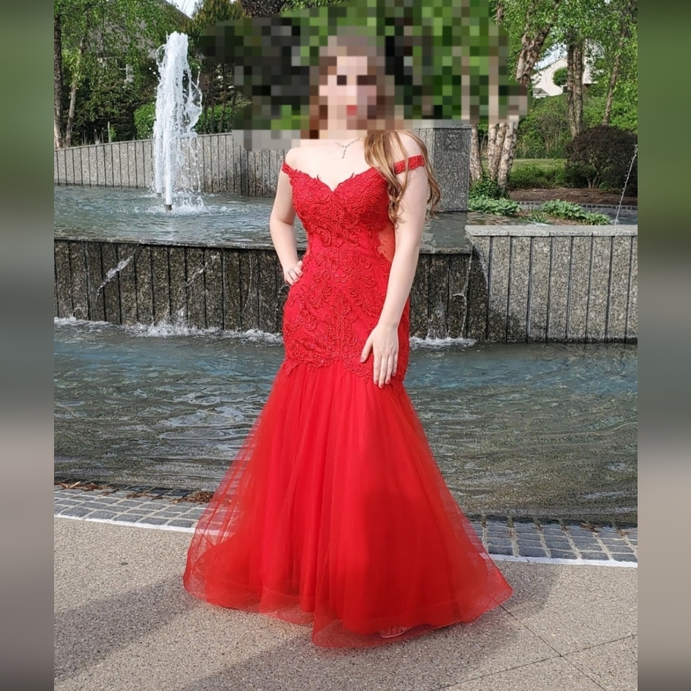 Perfect Red Prom Dress